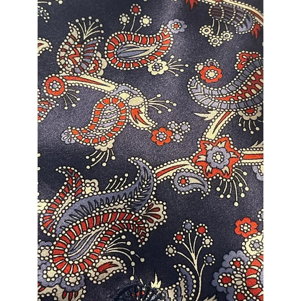 B. Altman's Elegant Navy Paisley Silk Tie -‎ Classic Pattern Z-14